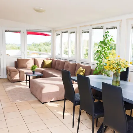 Izabella Seaside Appartement *