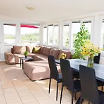 Izabella Seaside Appartement *